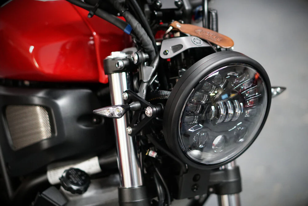 Brogue Collective - 7" Naked Headlight - Image 7