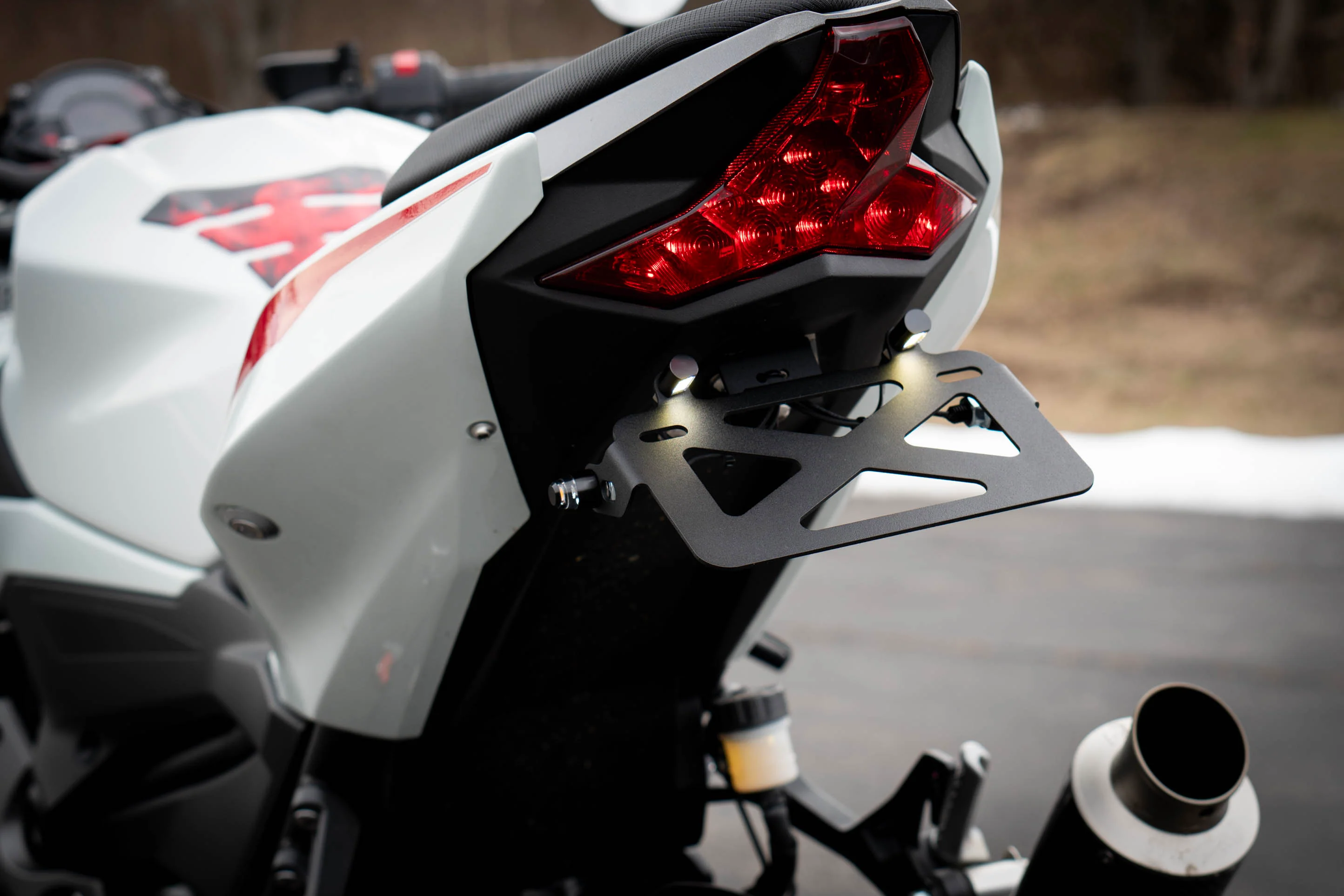 Brogue Tail Tidy for Kawasaki Ninja 400 / Z400 / Ninja 500 / 250 / Z250 / Z500 (2018–2026) - Image 7