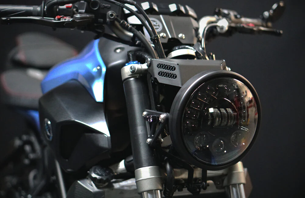 MT-07 (FZ-07) - Brogue Collective - 7" LED Naked Headlight Kit 2014-2020 - Image 3