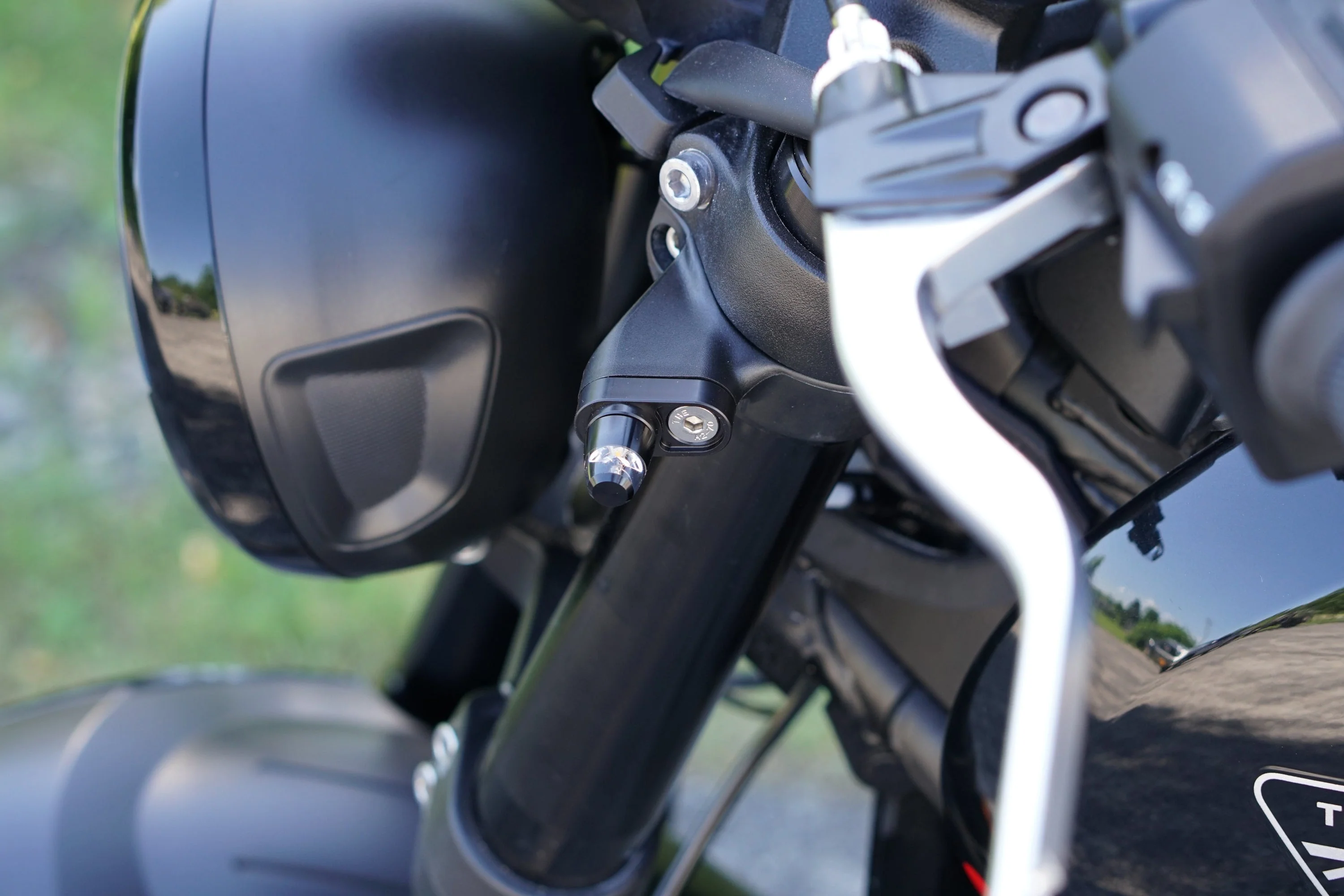 Low Profile Plug & Play Turn Signal Kits – 2016+ Triumph Models - Image 13