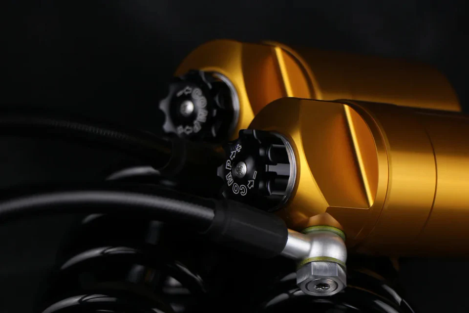 Ohlins HD 779 - STX 36 Twin Blackline 13in Shocks - Harley Twin Bagger Shocks - Image 4