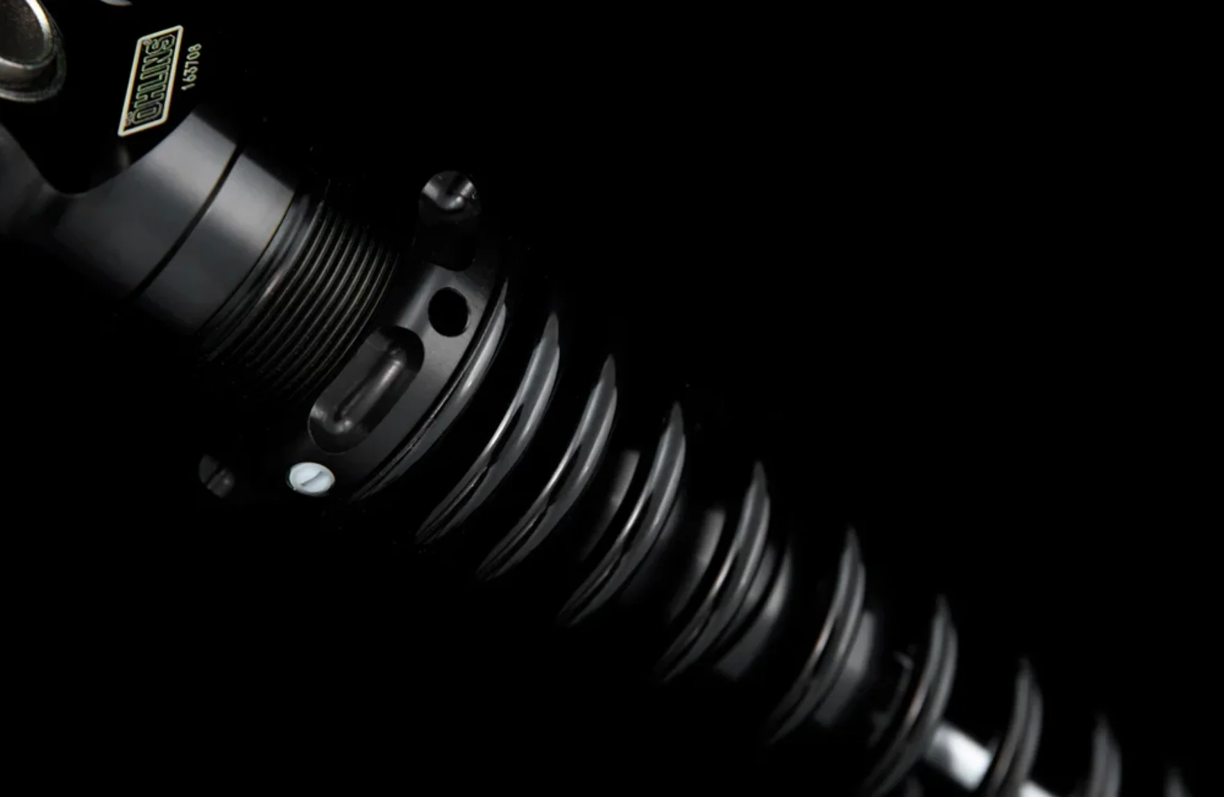 Ohlins TR 633 - STX36 Blackline Shocks - Triumph Speed Twin 900, Street Twin, & Street Cup - Image 4