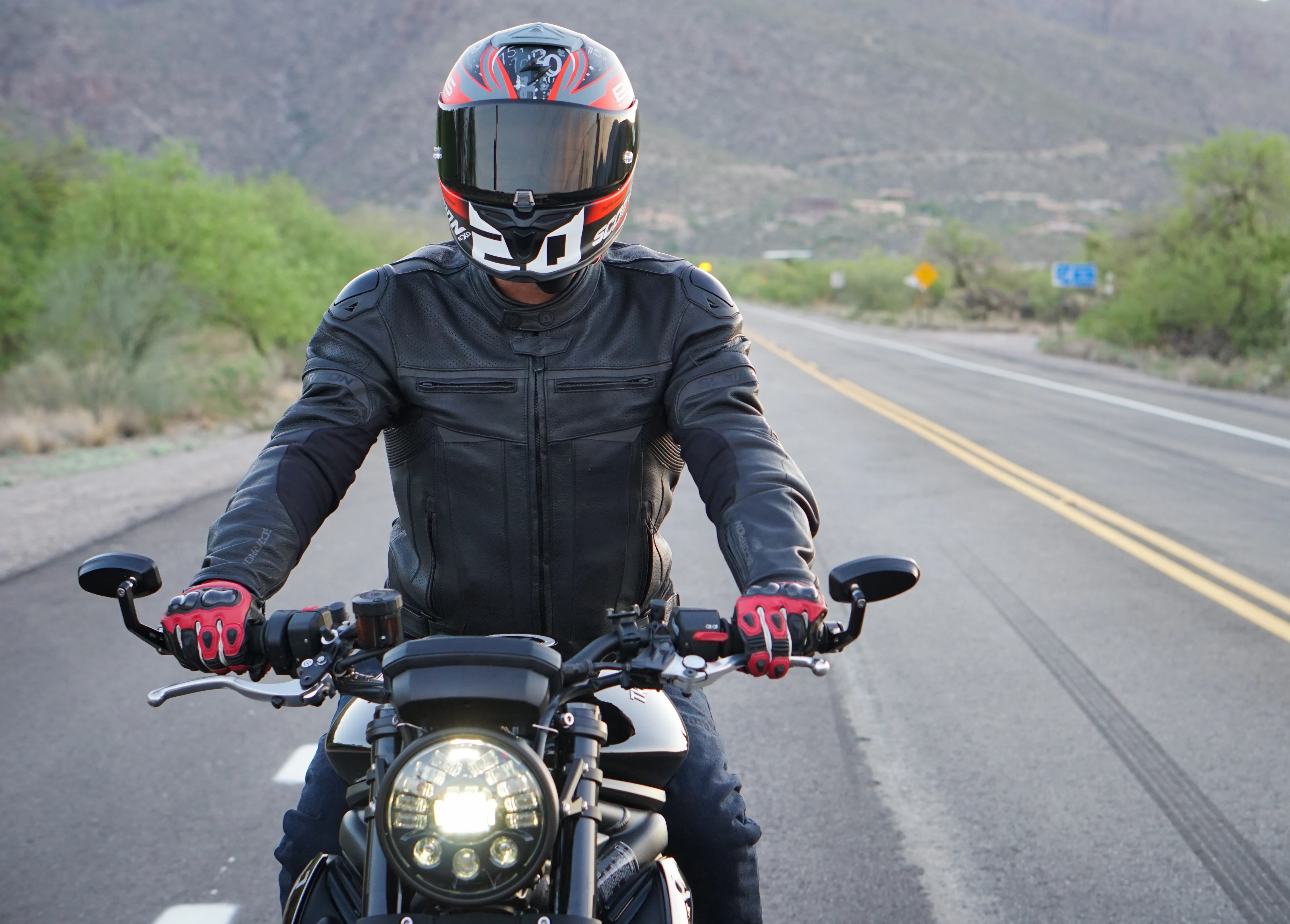 Street Triple 765 - Brogue Collective - 7" LED Naked Headlight Kit - Image 15