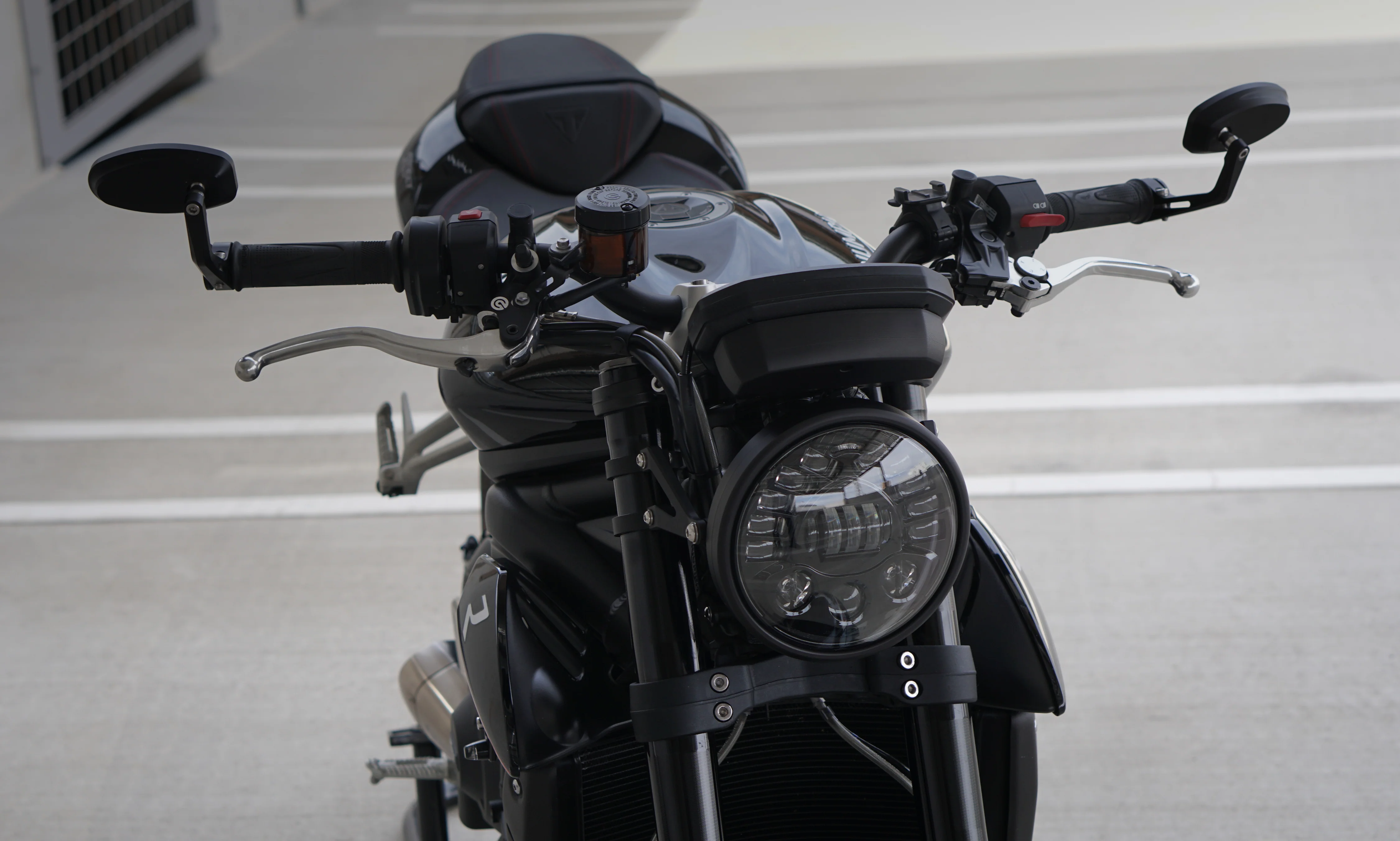 Street Triple 765 - Brogue Collective - 7" LED Naked Headlight Kit - Image 8
