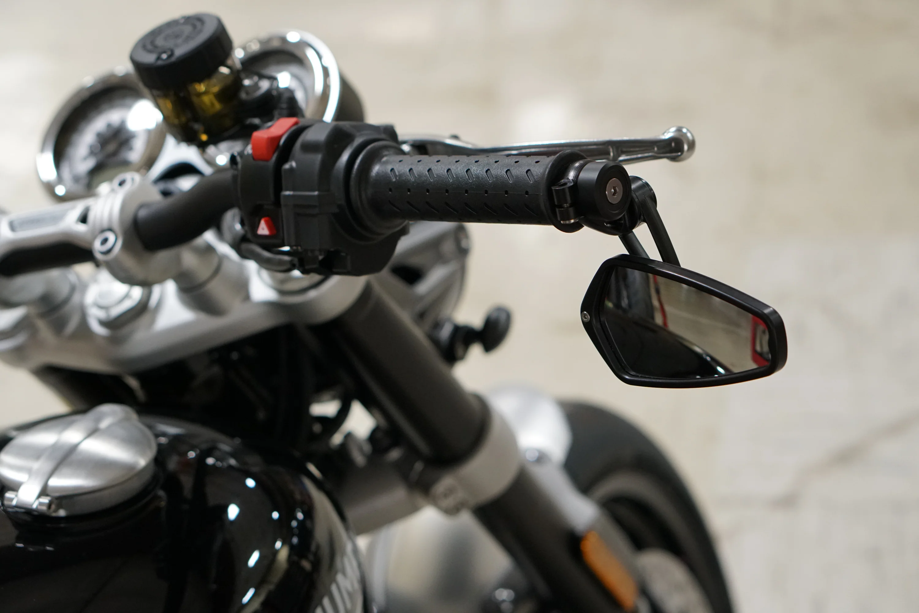 Triumph Bar End Finishers & Mirror Kits - 7/8” Handlebar Triumph Models - Image 38