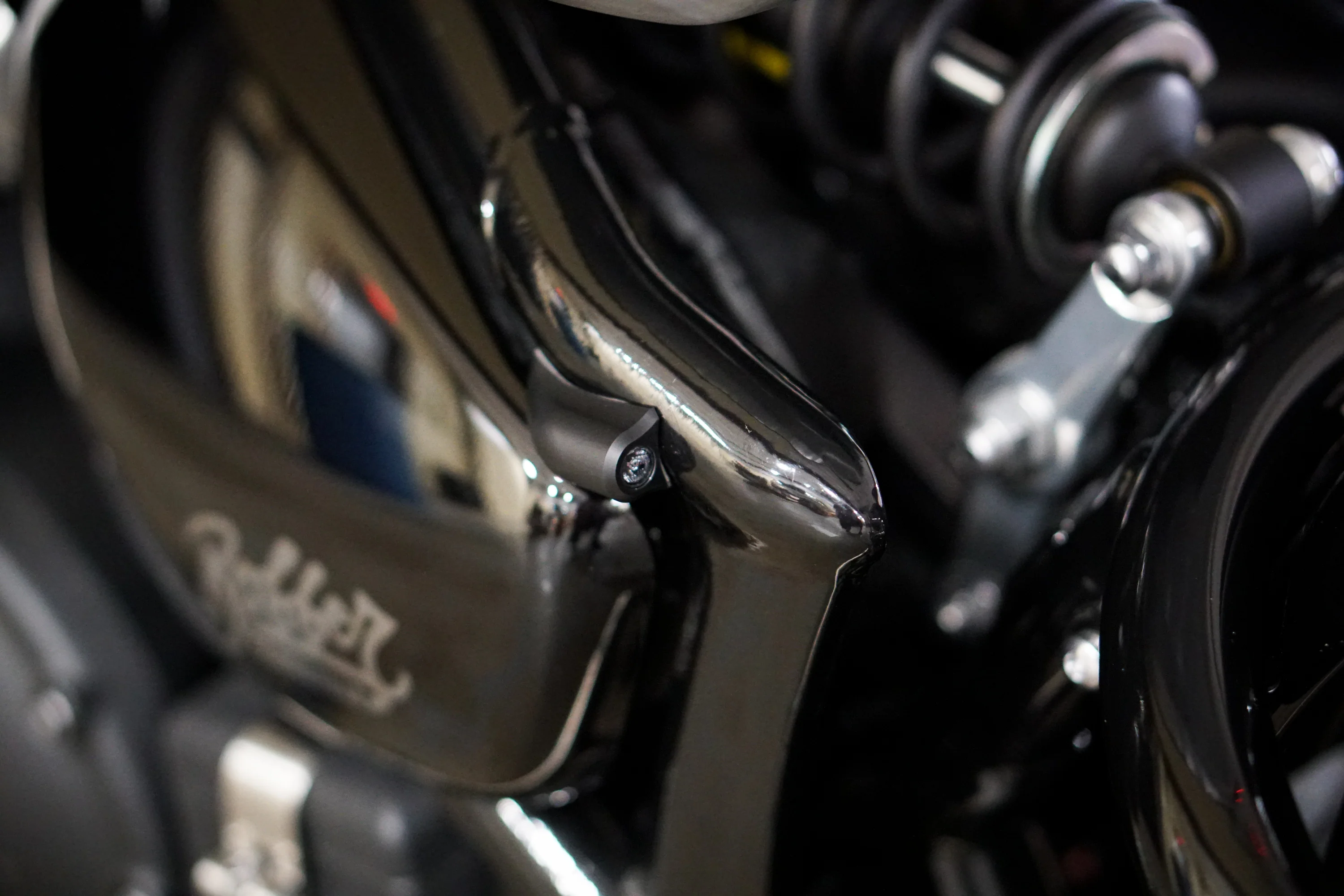 Triumph Bobber Machined Frame Rail Turn Kits - Featuring Kellermann Atto Dark Integral LED's - Image 12