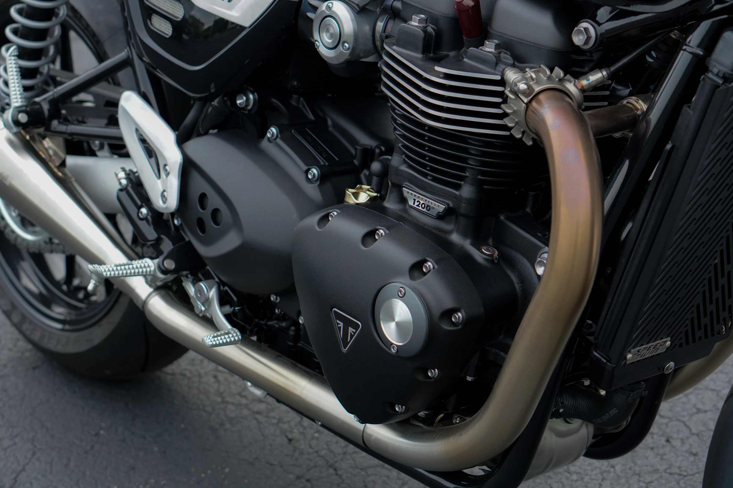 Triumph Machined Brass Oil Filler Cap - Brogue Moto - Image 8