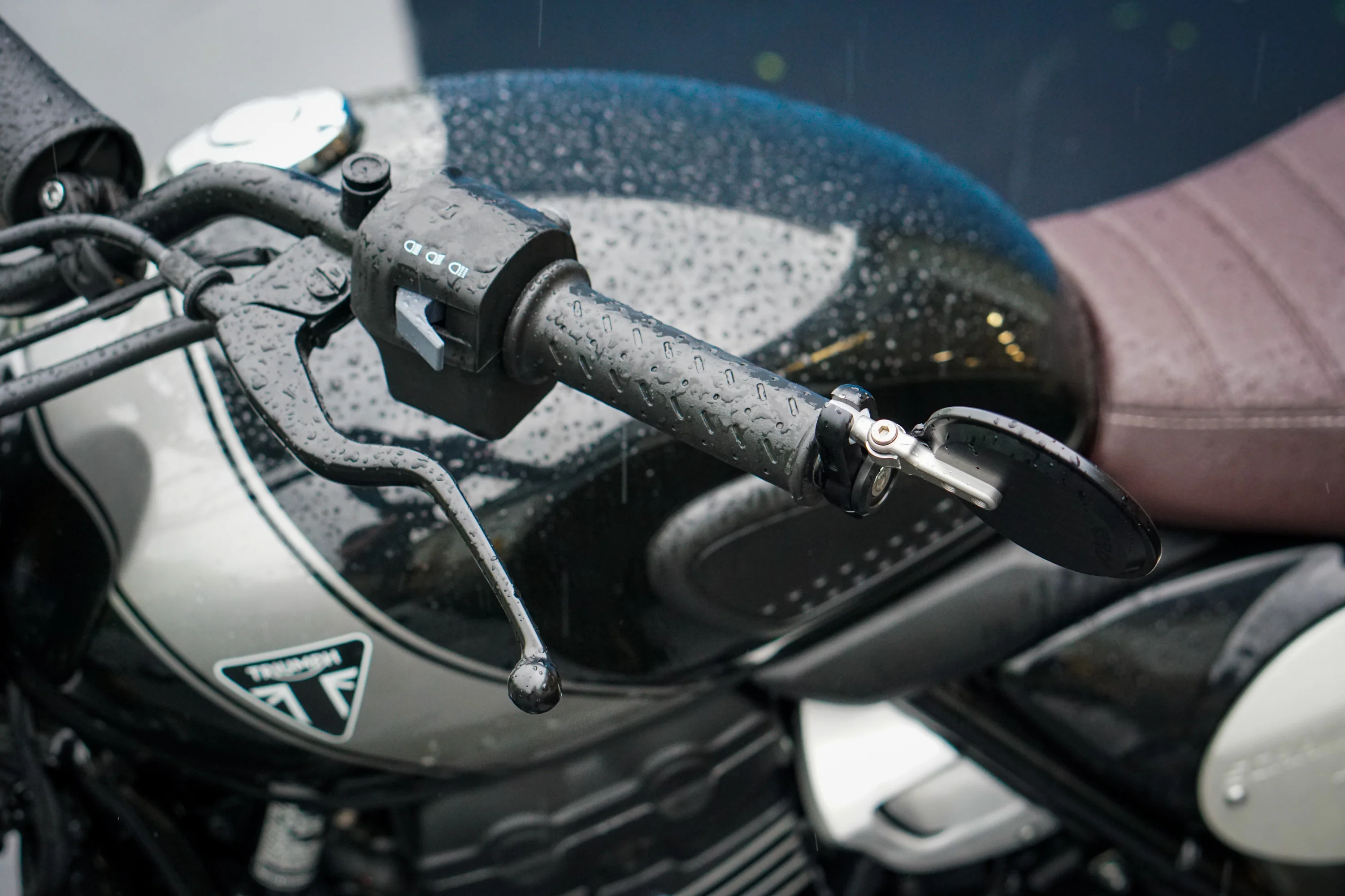 Triumph Speed 400 & Scrambler 400 X Bar End Mirror Kits - Image 14