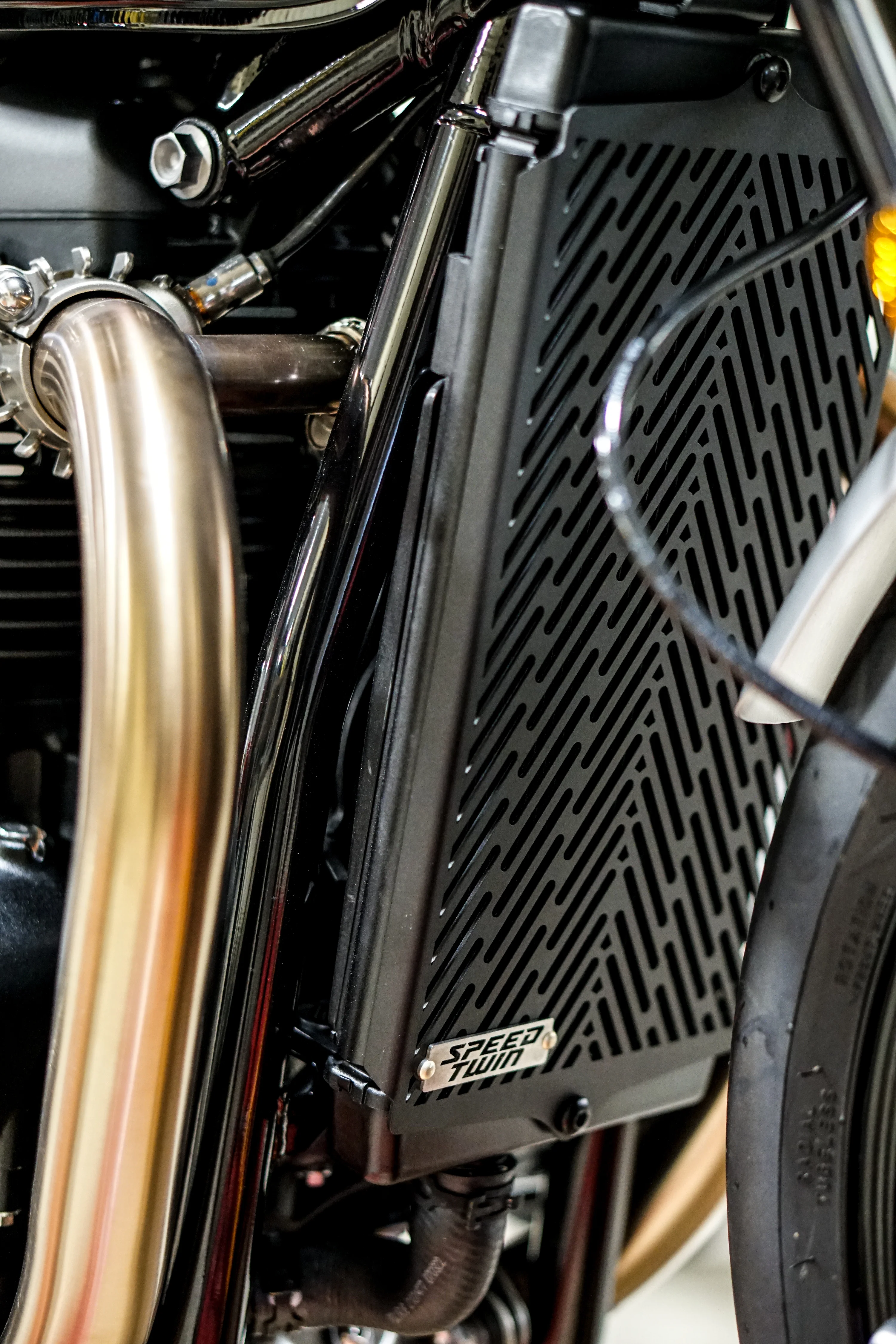 Triumph Radiator Guard - 2016+ Triumph Speed Twin, Thruxton R / 1200, Bonneville T100, T120, Street Twin / Cup / Scrambler - Image 3