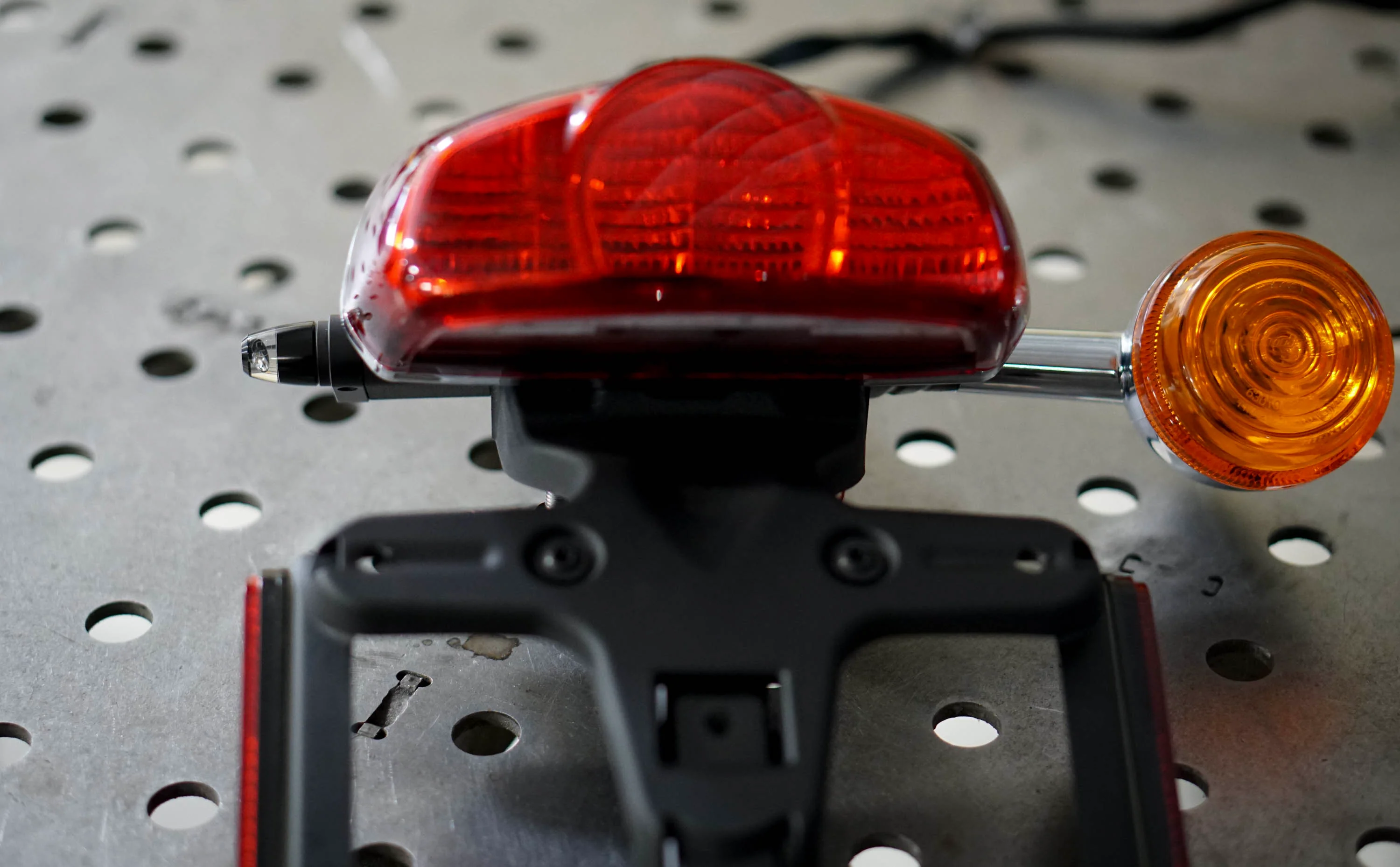 Triumph T100 & T120 Rear Plug & Play Turn Signal Kits – 2026+ - Brogue Moto - Image 16