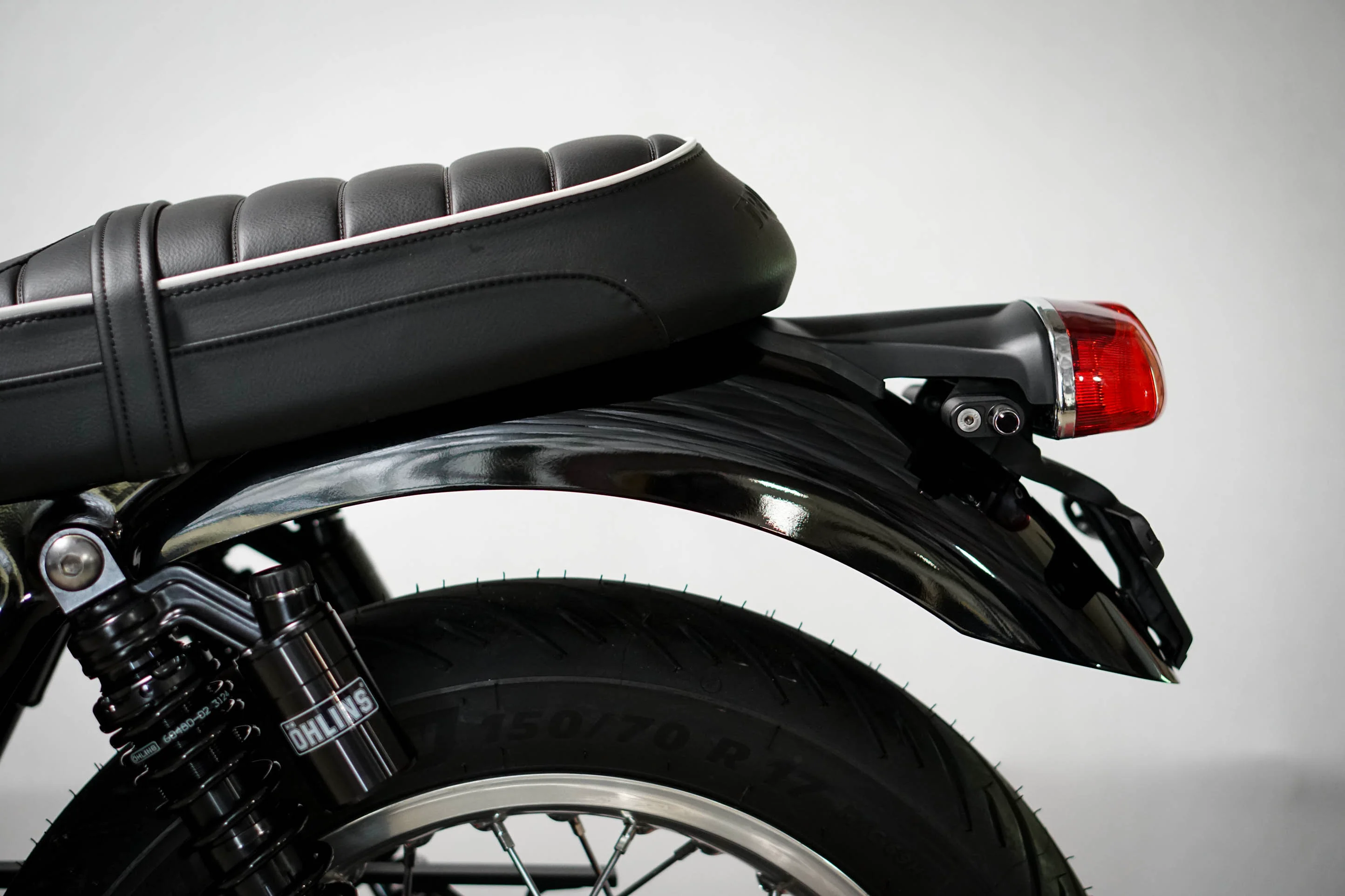 Triumph T100 & T120 Rear Plug & Play Turn Signal Kits – 2026+ - Brogue Moto - Image 5